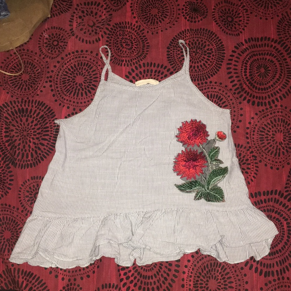 blue,white strips,roses shirt